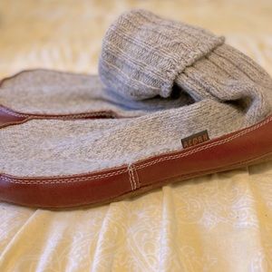 Acorn Slippers